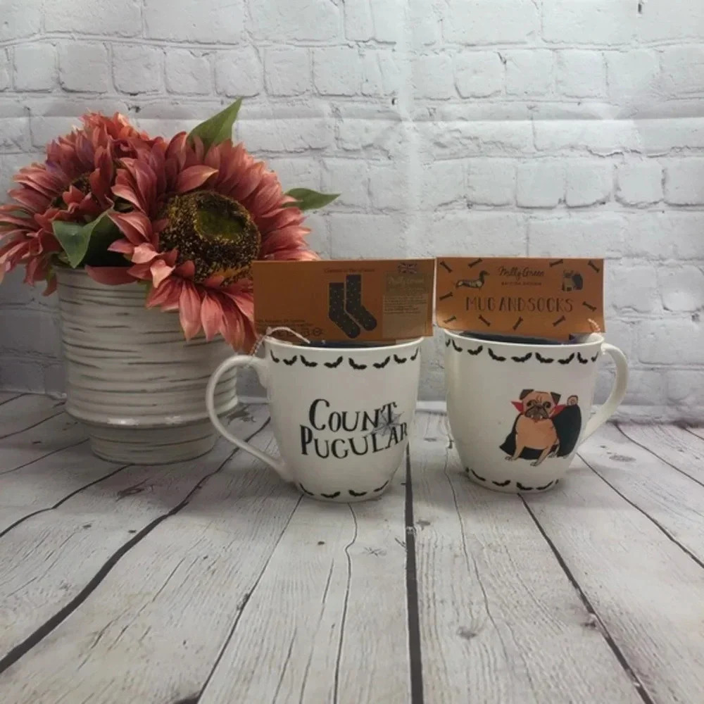 NWT Milly green pug as vampire mug and sock set Halloween goth spooky season